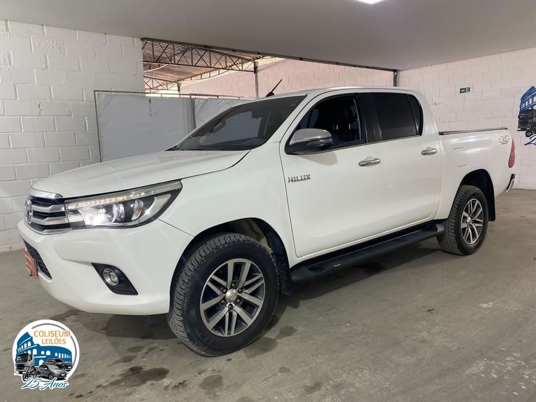 LOTE 17 TOYOTA HILUX CD SRX 2.8 2017/2018