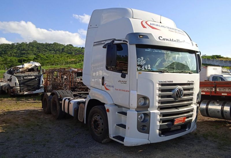 LOTE 38 VW/CONSTELLATION 25.420 TRACTOR 8.9 I6 DIESEL 2014/2014