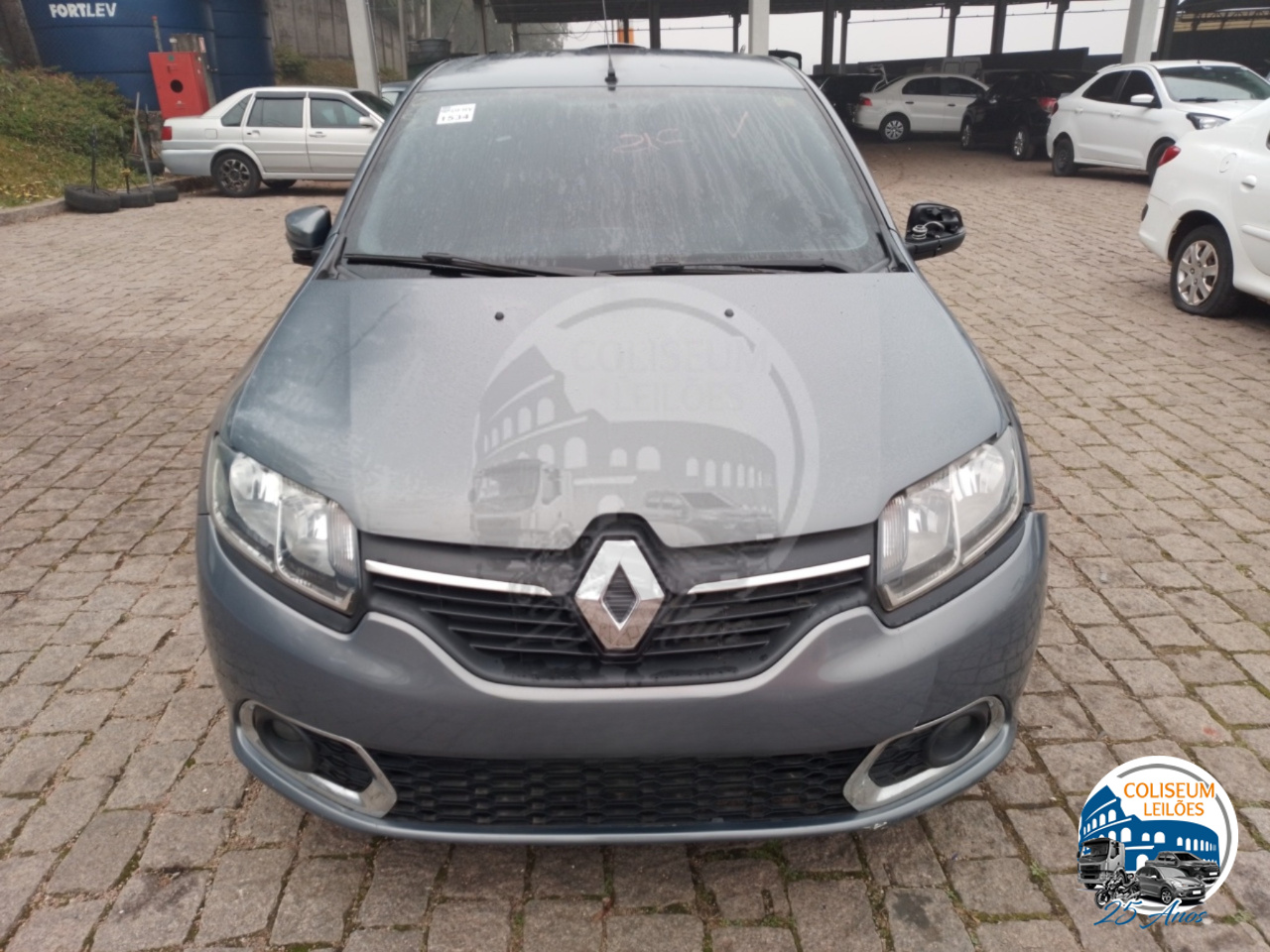 LOTE 33 RENAULT/SANDERO EXPR 10 FLEX 2015/2016