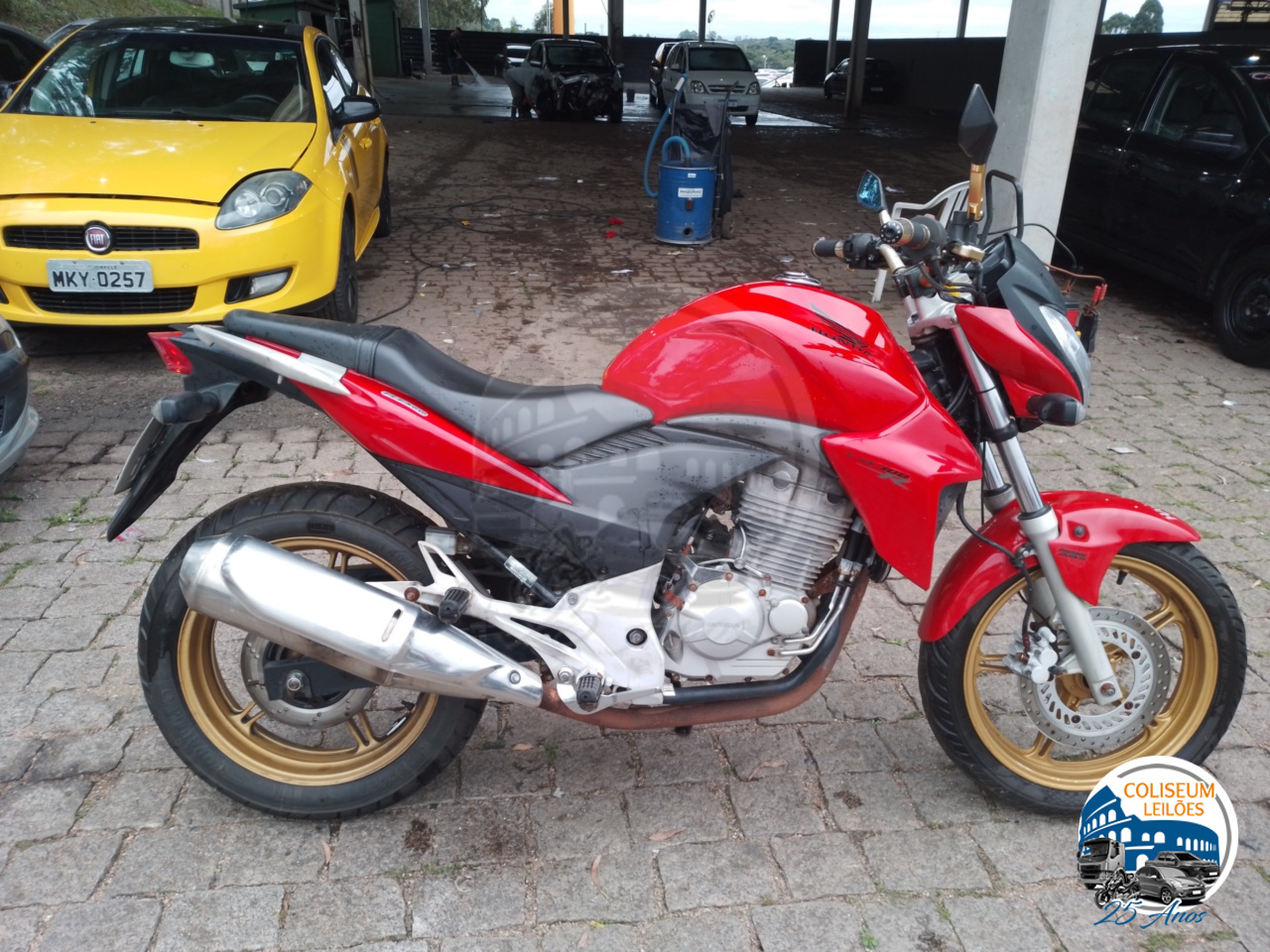 LOTE 04 HONDA/CB 300R FLEX 2015/2015