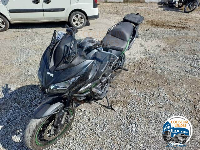 LOTE 18 KAWASAKI VERSYS 650 TOURER ABS 2019/2020
