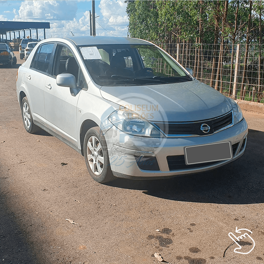 LOTE 28 NISSAN TIIDA SEDAN 1.8F ANO 2012/2013